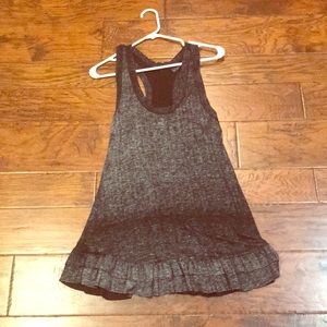 Buckle Daytrip zipper and ruffle tank top